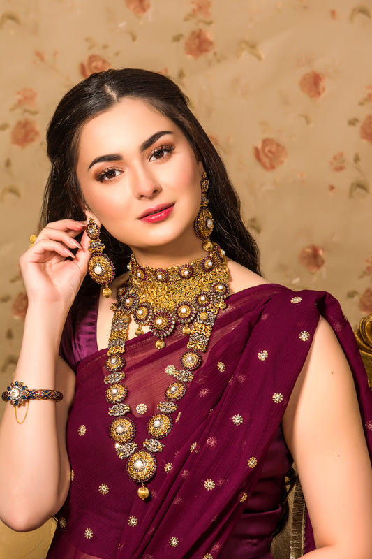 Hania Amir