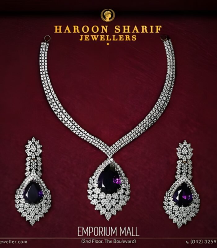Halo Diamond Pendant