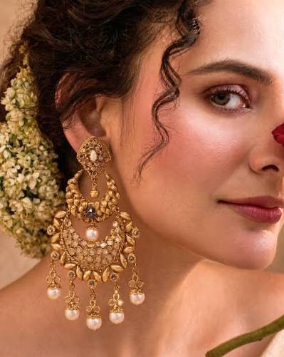 Floral Gold Earrings
