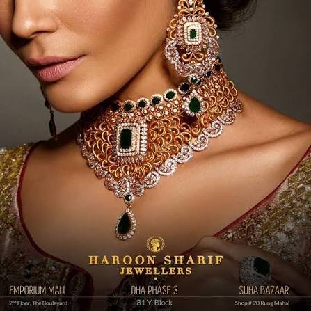Traditional Gold Bridal Set