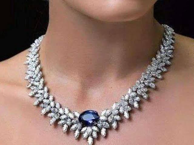 Classic Diamond Pendant